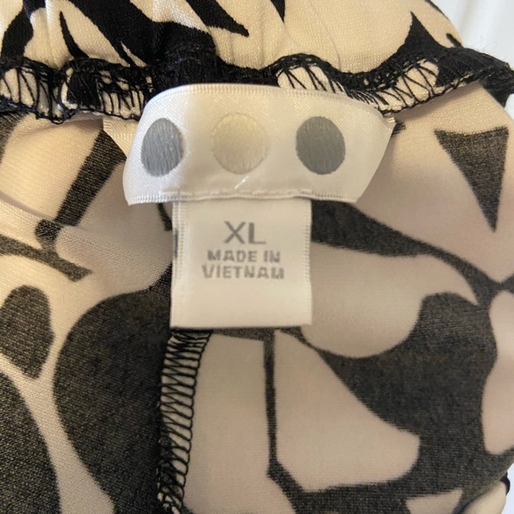 Three Dots Black & White Abstract Print Wide-Leg Pants – XL (NWT) - Picture 4 of 6